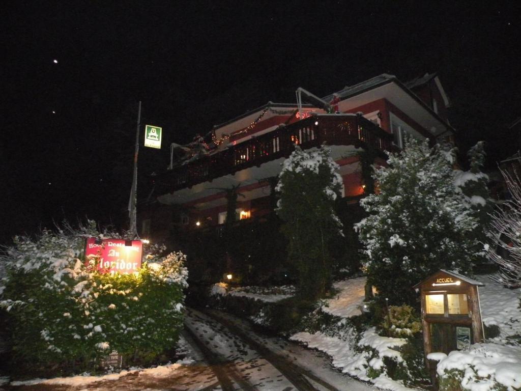 Hotel Restaurant Au Floridor Thann Exteriör bild